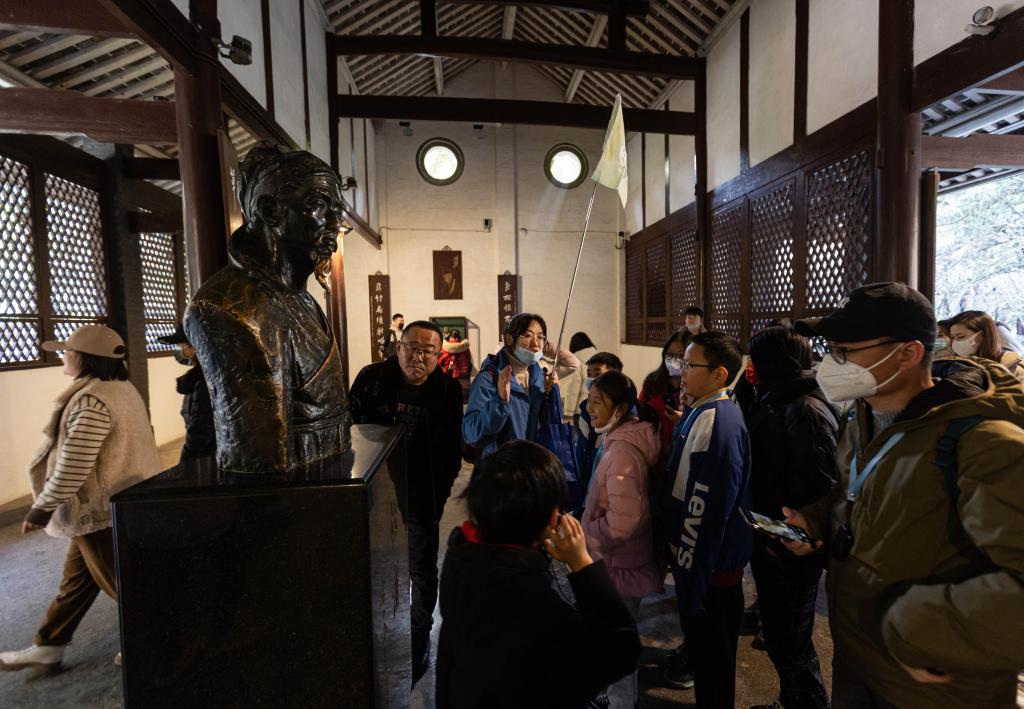 四川成都：“人日”游草堂 憑吊杜甫