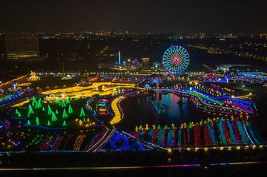 浙江寧波：避高溫，夜游旺