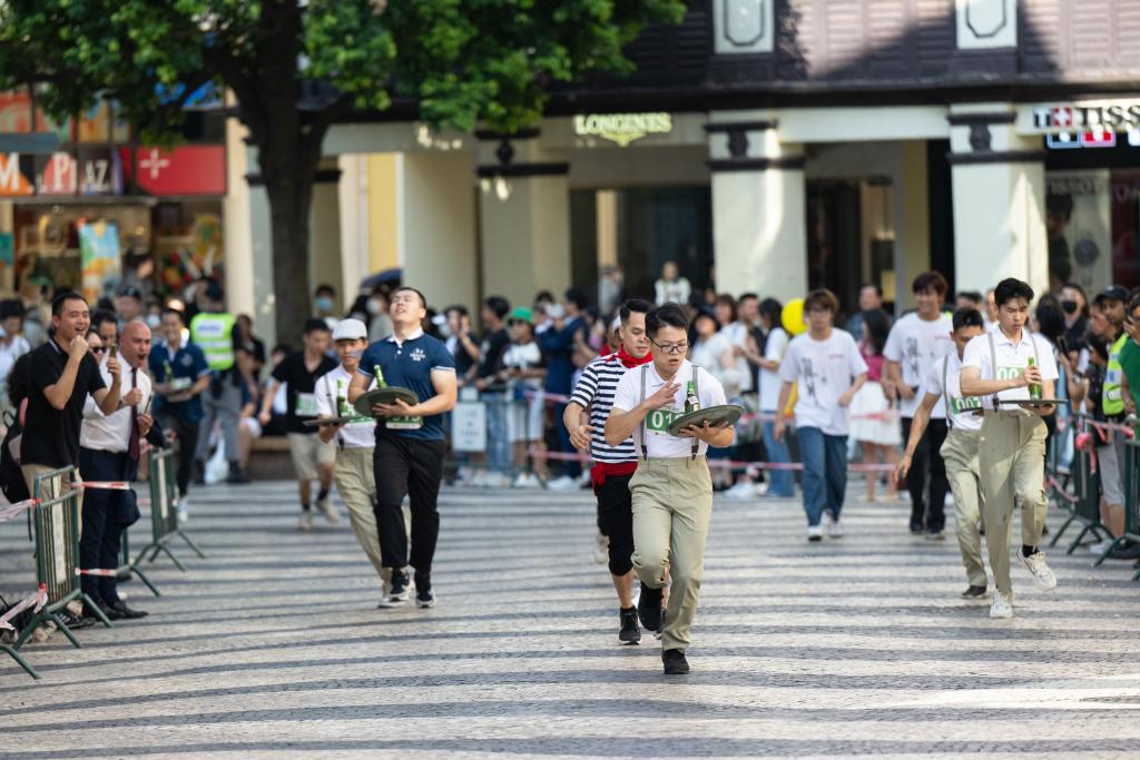 世界旅游日：澳門(mén)旅游局舉辦托盤(pán)比賽